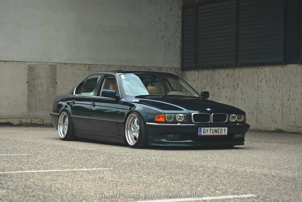 BMW 728i E38 www.tuned1.at