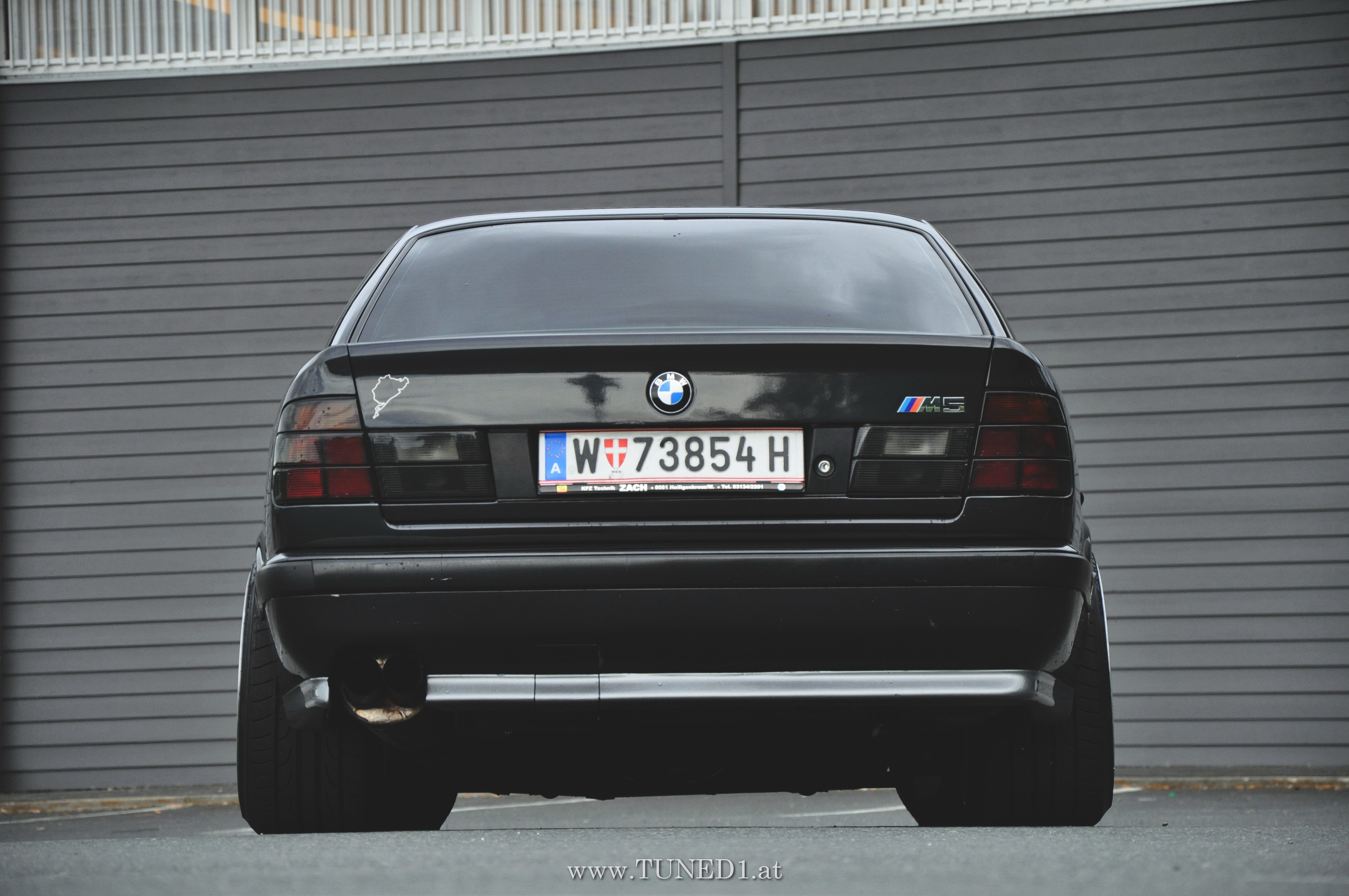 Почему е34. БМВ м5 е34. BMW m5 e34. БМВ е34 зад.